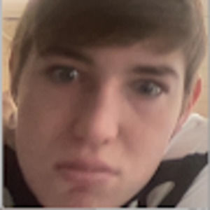 Meet your Posher, Claire